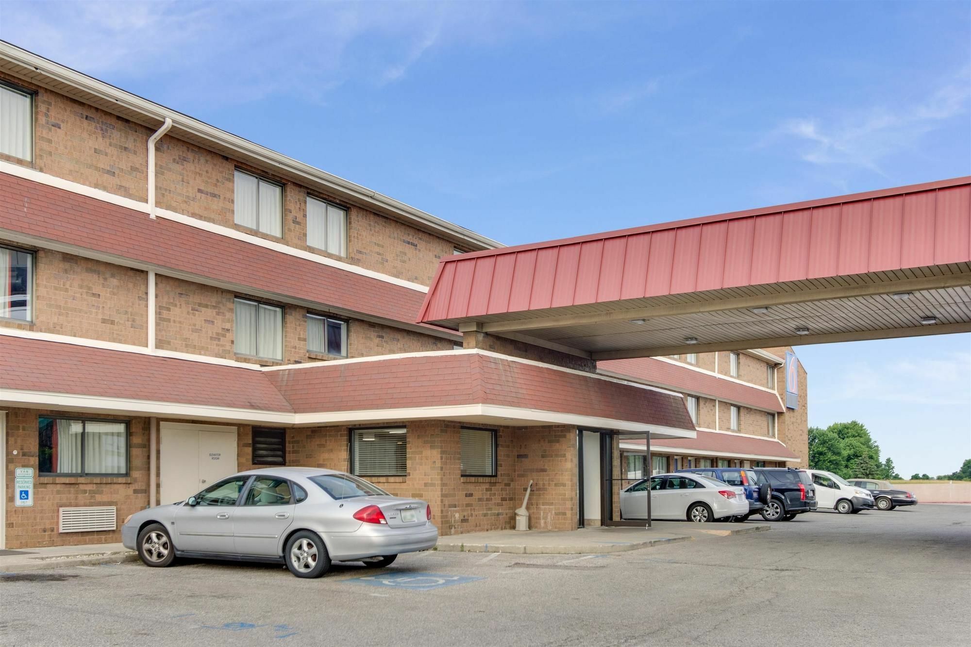 Red Roof Inn Plus+ Columbus - Worthington Exterior foto